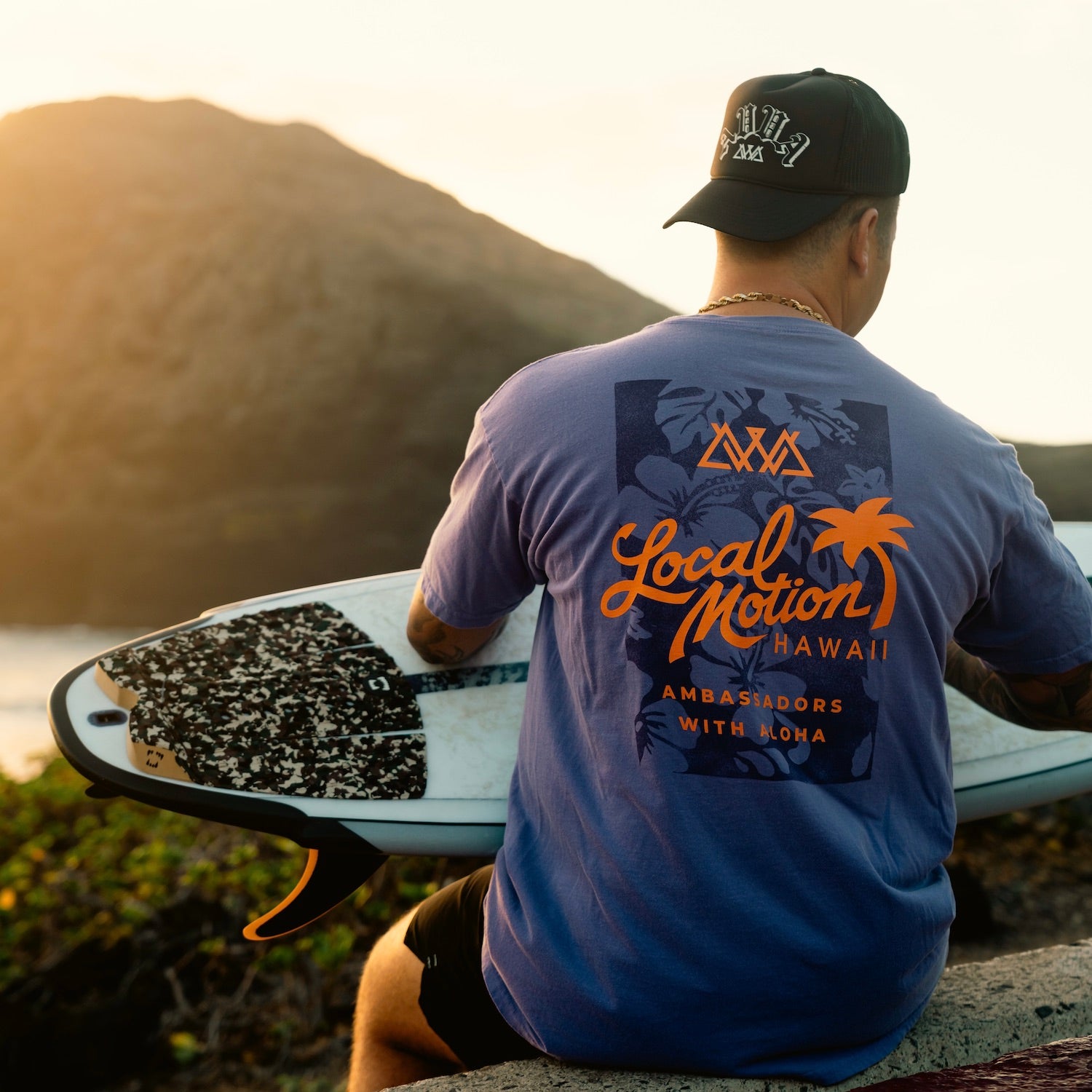 Mens Premium Fit T-Shirts – Local Motion Hawaii